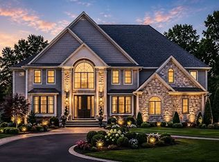 17 Projades Dr, South Barrington, IL 60010