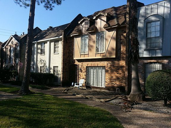 4th image of 10742 Briar Forest Dr #4-43