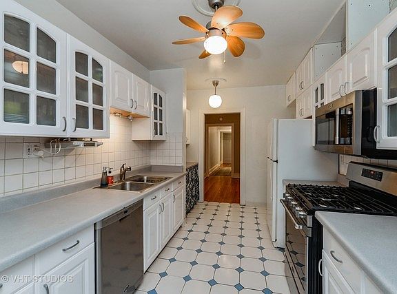 4th image of 5011 N Wolcott Ave APT 1N