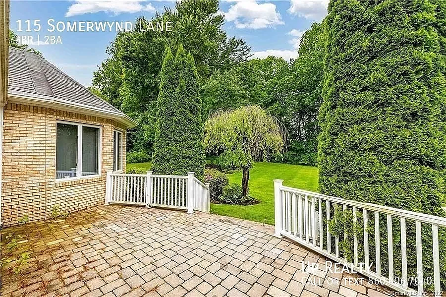 Building Photo - 115 Somerwynd Ln