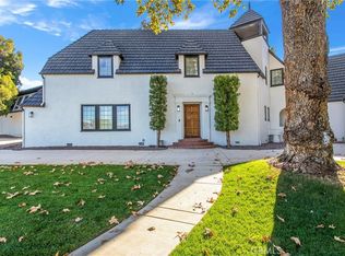 745 W Sunset Dr, Redlands, CA 92373