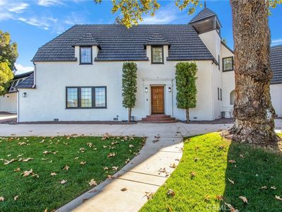 745 W Sunset Dr, Redlands, CA, 92373