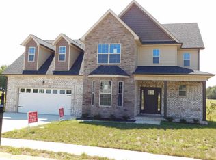 1032 Chagford Dr, Clarksville, TN 37043