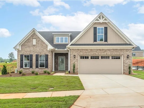 6017 Haywood St, Clemmons, NC 27012