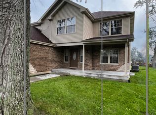 1125 E Goodenow Rd, Crete, IL 60417