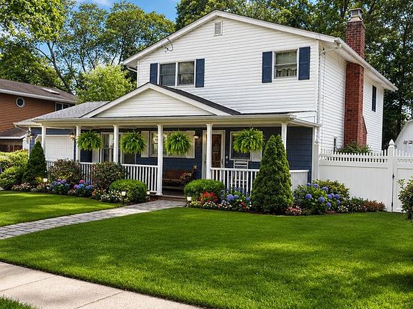 12 Sterling Dr