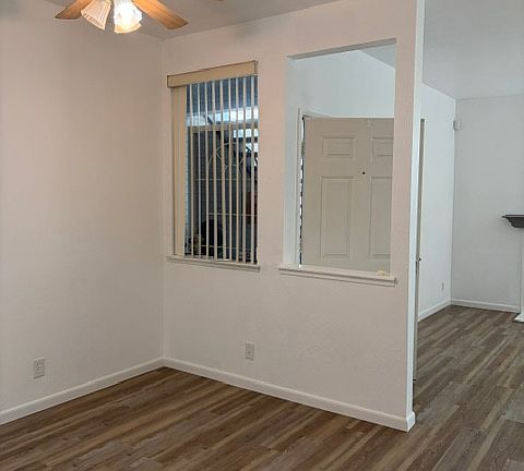 3rd image of 3787 Stoneglen N