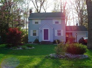 65 Cavan Rd, East Hartford, CT 06118