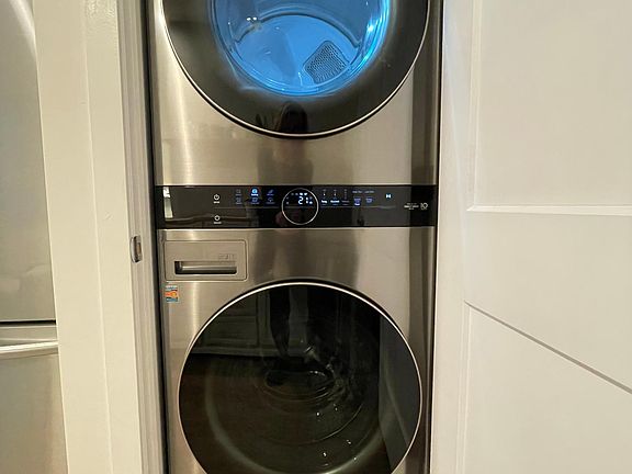 Full size washer dryer suite