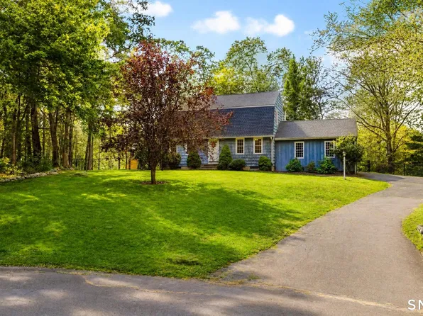 25 Karen Drive, Portland, CT 06480
