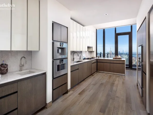 111 West 57th Street image 6 of 40