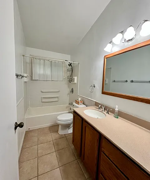 2214 Glendale Dr — Photo 10