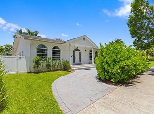 1623 Mayo St, Hollywood, FL 33020