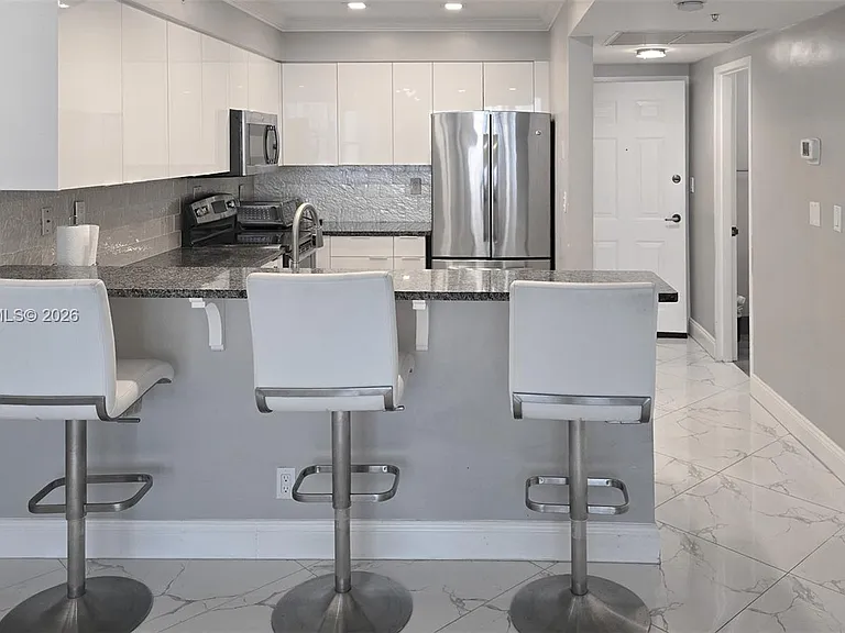 2501 S Ocean Dr #503 — Photo 8