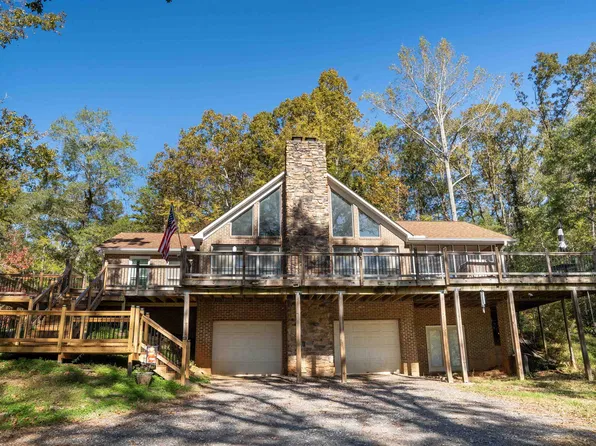 2215 Old Hills Bridge Rd, Enoree, SC 29335