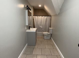 599 Elm St #3, New Haven, CT 06511