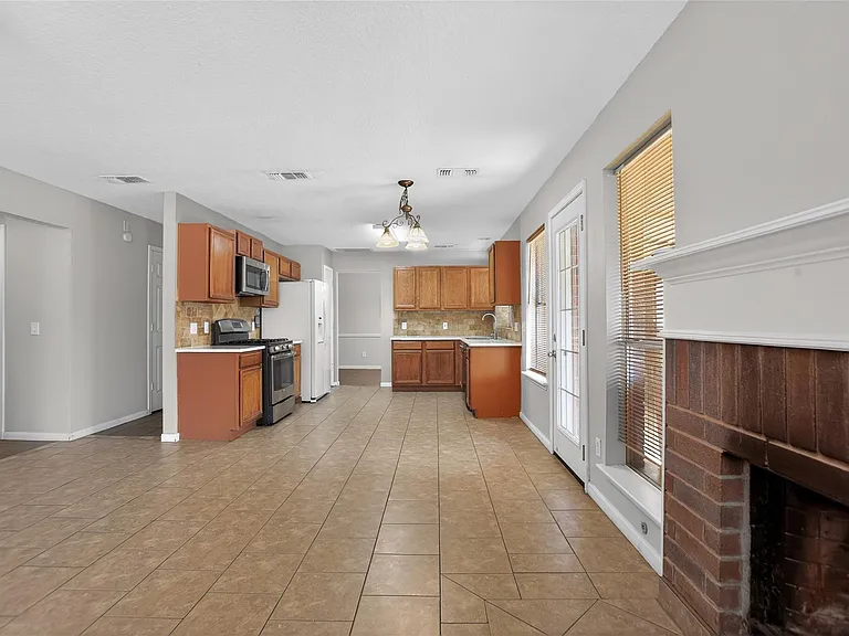 20615 Valley Wells Dr — Photo 17