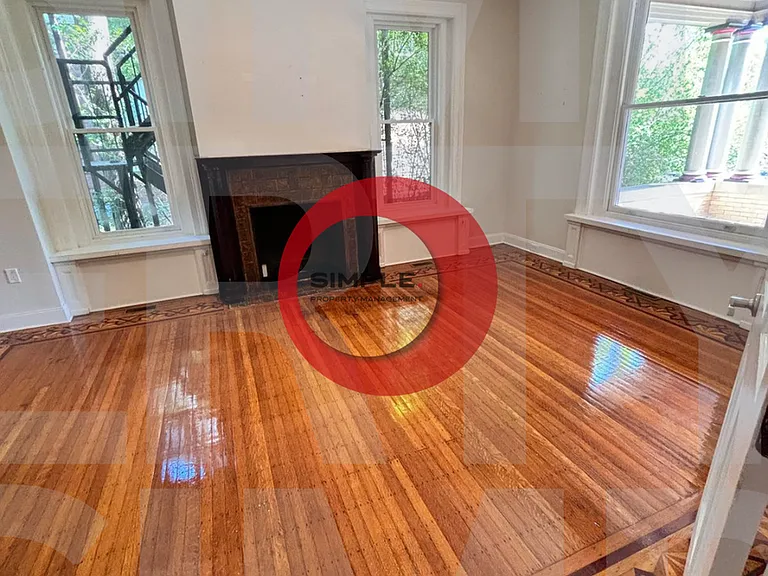 610 N 5th St — Photo 16