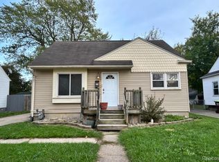 809 Jerome St, Monroe, MI 48161