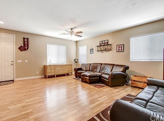 3rd image of 6817 Gertrudis Ct