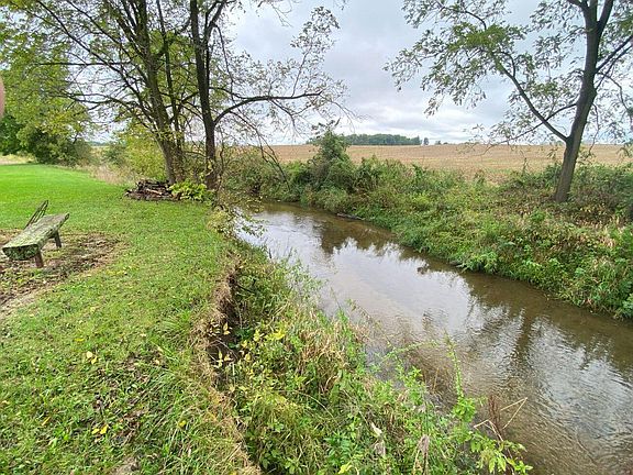 4th image of 493 Township Road 31 S