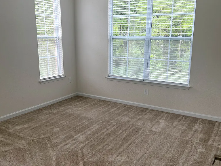 Belmont at Tryon Apartments — Photo 138