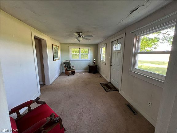 4th image of 1016 Mechanicsville Rd