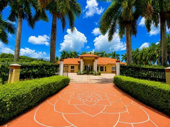 19701 SW 197th Ave, Miami, FL 33187