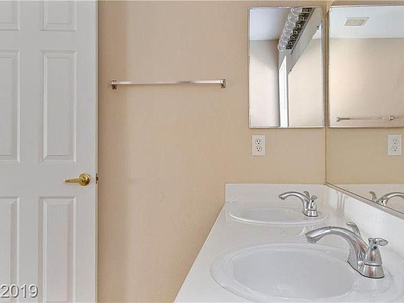 2nd image of 8225 Quail Arroyo Ave