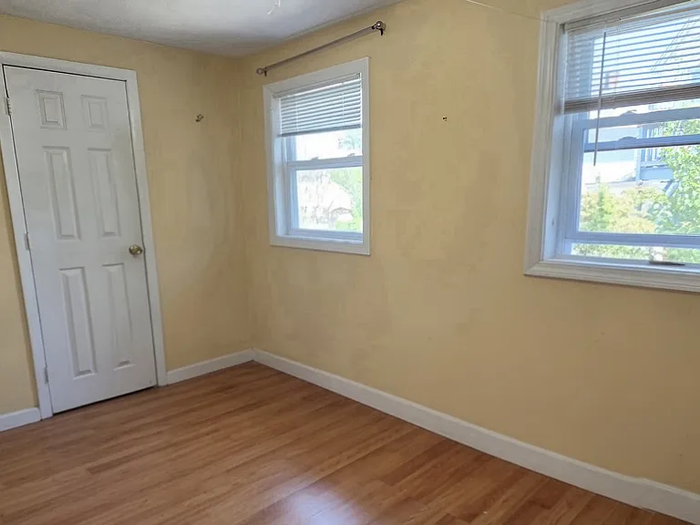 82 Garfield Ave #1 — Photo 5