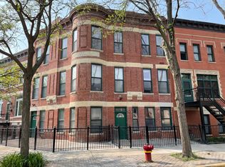 2166 W Bowler St #3, Chicago, IL 60612