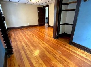 1011 Vaughn St, Ann Arbor, MI 48104