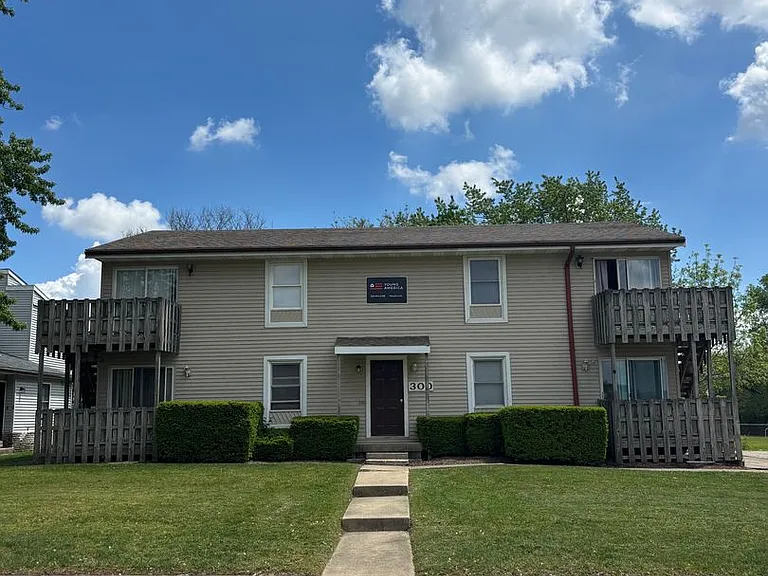 300 College Park Dr — Photo 12