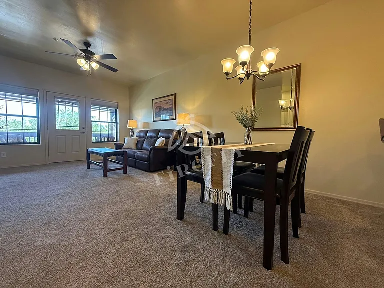 2407 Quarter Horse Trl — Photo 10