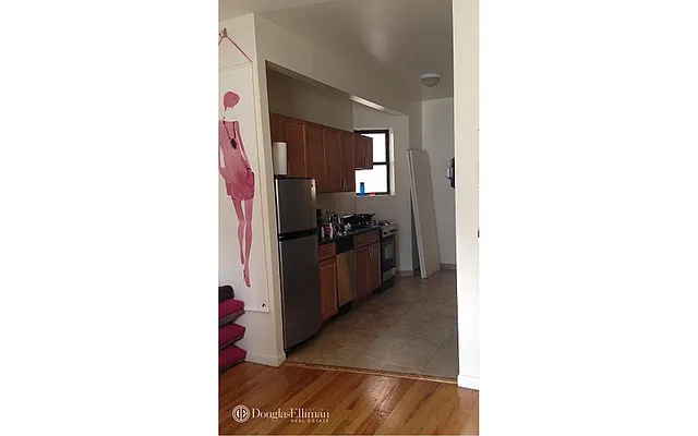 Rented by Douglas Elliman | media 5