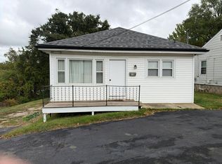 110 Sunshine Dr, Festus, MO 63028