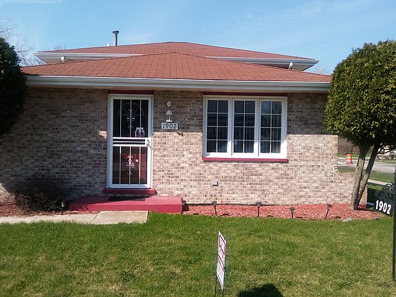 2nd image of 1902 W 142nd St
