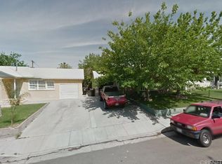 112 Woodlawn Ave, Taft, CA 93268