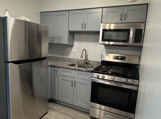 507 Chicago Rd APT 8, Thornton, IL 60476