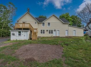 13 Maple St UNIT 15B, Milford, NJ 08848