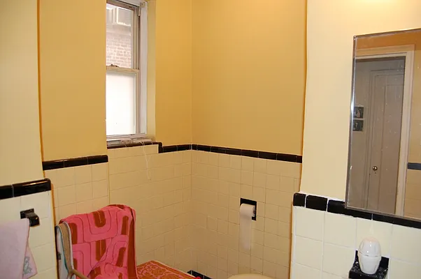 Sold by Griffith Real Estate | media 5