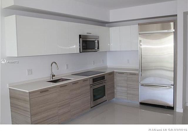 1st image of 1300 Brickell Bay Dr APT 907