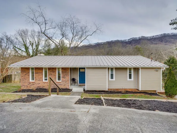 1025 Amersham Rd, Kingsport, TN 37660