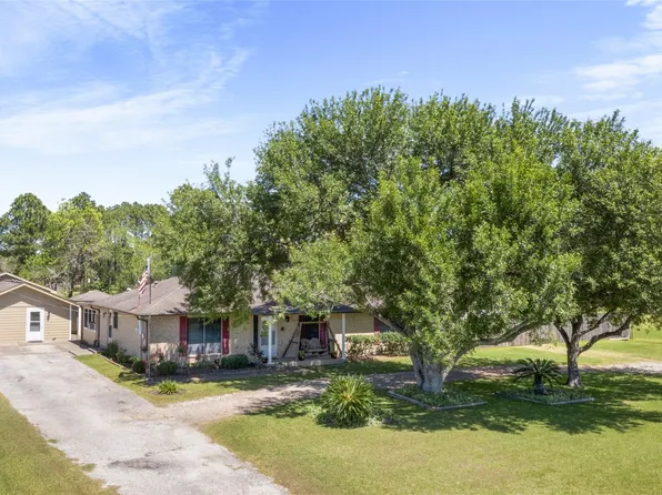 5521 Lanis St, Dickinson, TX 77539