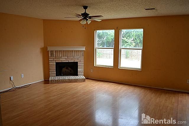 2nd image of 750 Lowe St