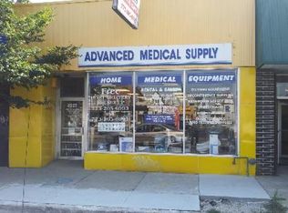 3322 N Milwaukee Ave, Chicago, IL 60641