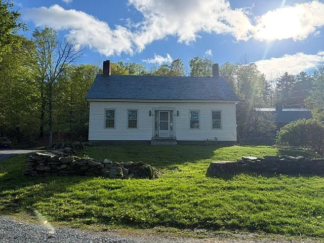 Front - 67 Lower Cream St