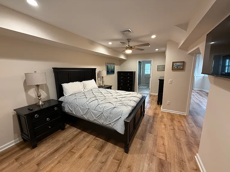6309 Villa Ct — Photo 9