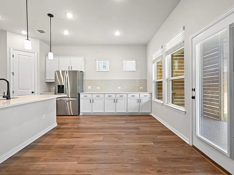 11808 Seaside Woods Dr — Photo 9