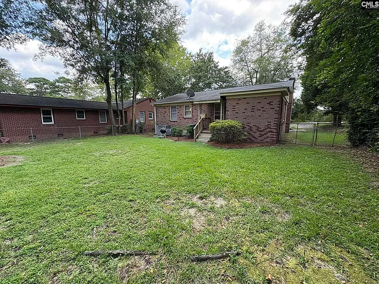 1047 S Holly St — Photo 28